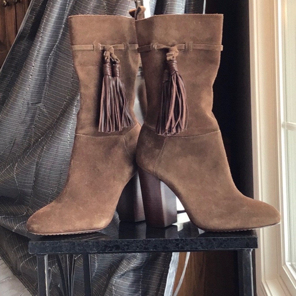 Women mid-calf leather boots